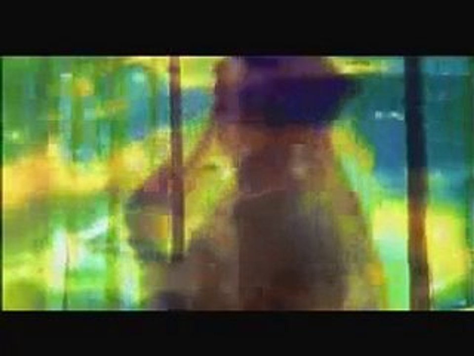 Özgür Akdemir Kirpigin kasinada degdigi zaman