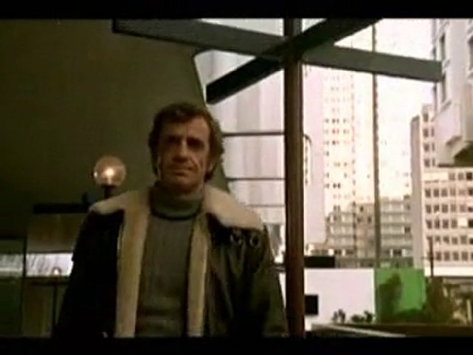 **** Jean-Paul Belmondo : Surnom  Bébel ****