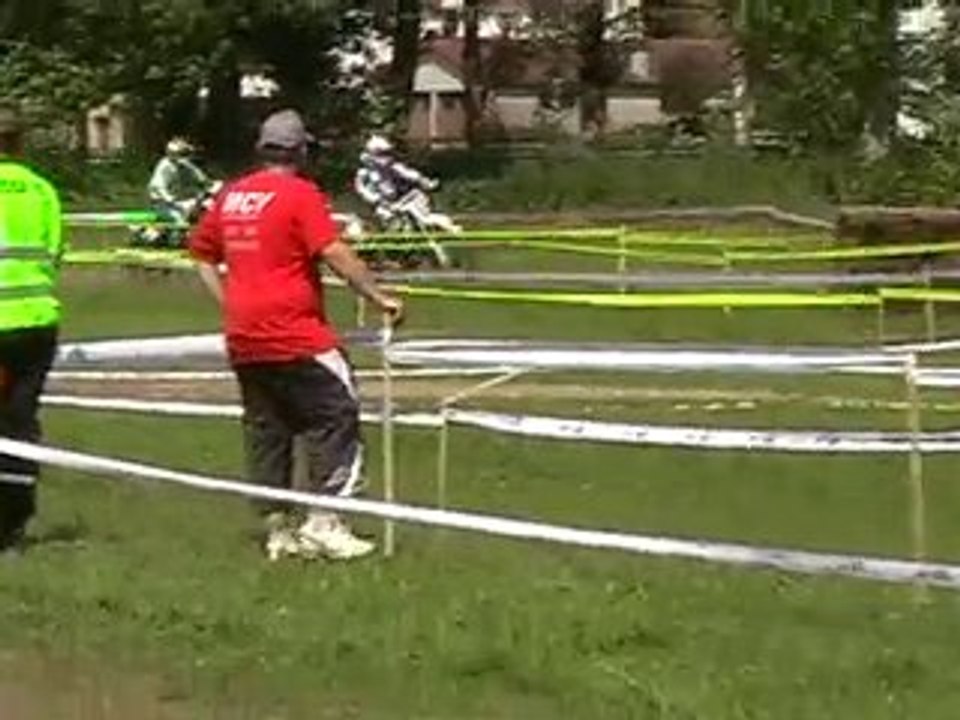 PORT-SUR-SAONE : RENOUVEAU DU MOTO-CROSS