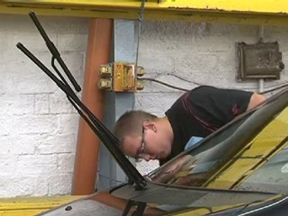 Singh's Garage Car Servicing & Repair in Paisley