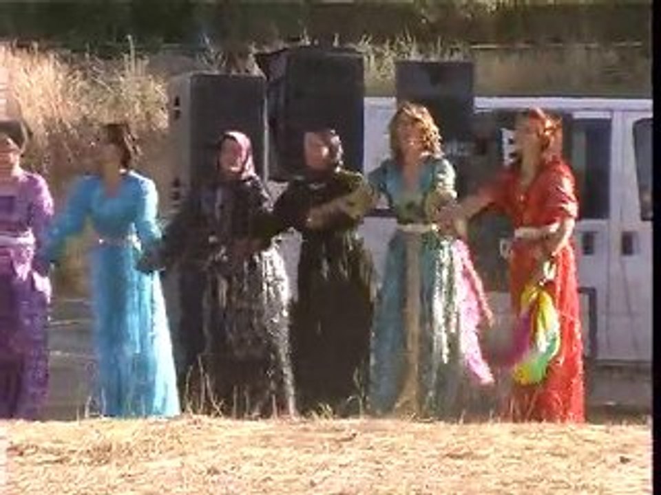 YÜKSEKOVA DÜĞÜNLERİ