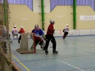 match de roller hockey et but en direct (à la fin)