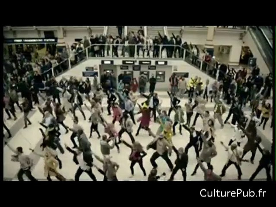 Flash mob danse à Liverpool