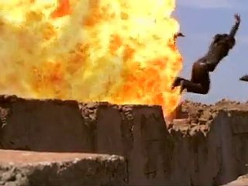 "Jump!" - Charlie's Angels - On Blu-ray 8/3/10!