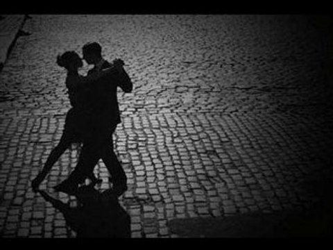 Tanju Okan- Sevdim bir genç kadını