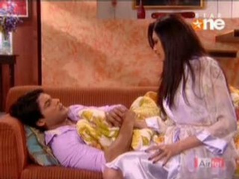 Jaane Pahchane Se Ye Ajnabi - 3rd August 2010pt2