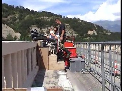 saut à l'élastique pont de Ponsonnas