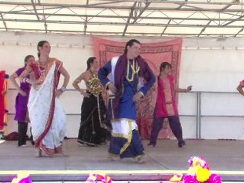 Loot liya (Bollywood) par Vanessa Alonso & la Troupe Eolia