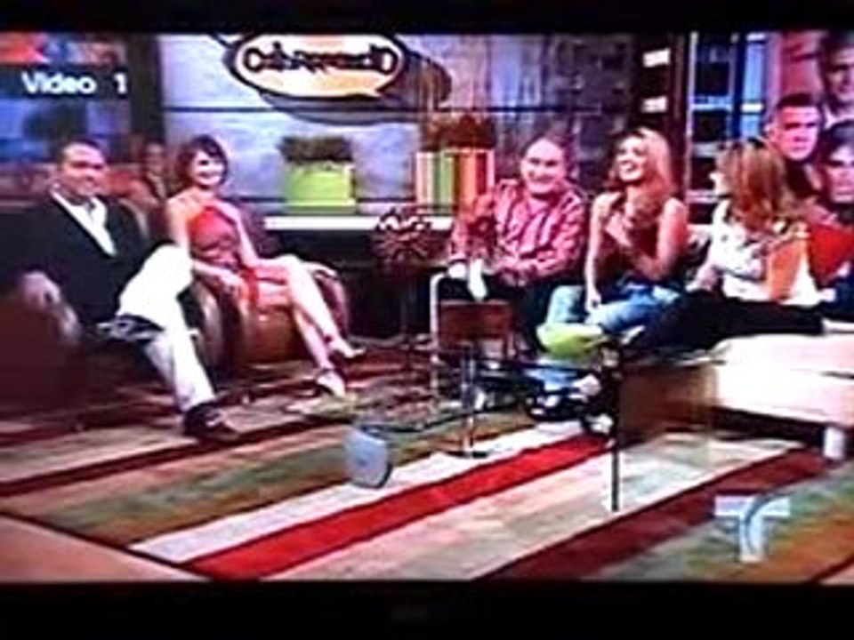 Catherine Siachoque y Gabriela Spanic - Cotorreando (5/5)