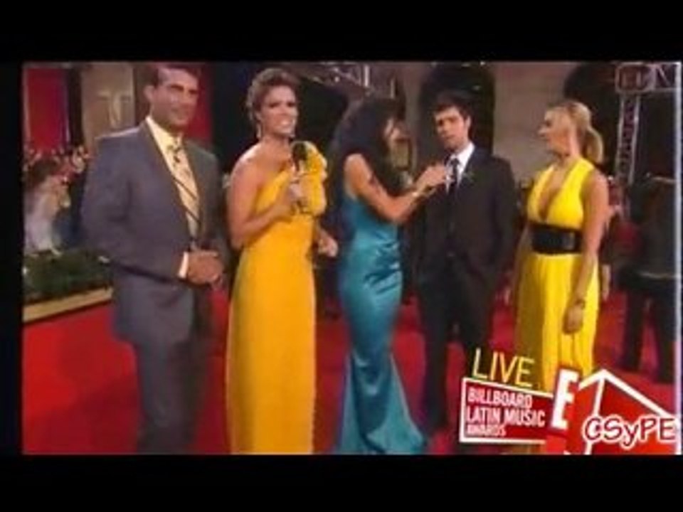 CatherineSiachoque - Alfombra Roja Bill'08