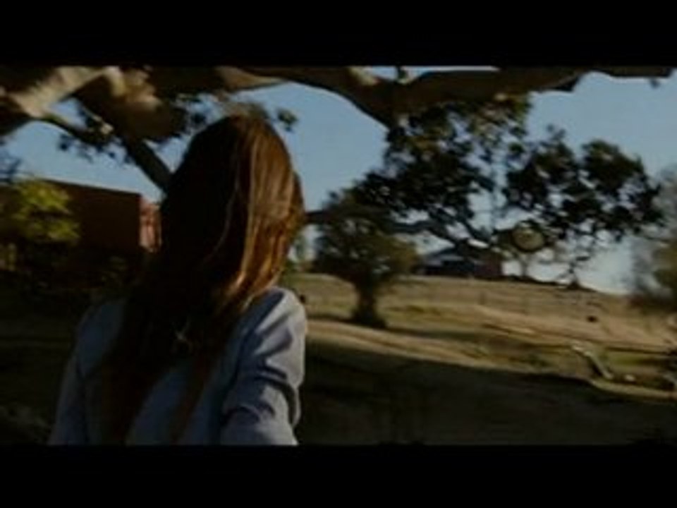 L'ARBRE - THE TREE by Julie Bertuccelli