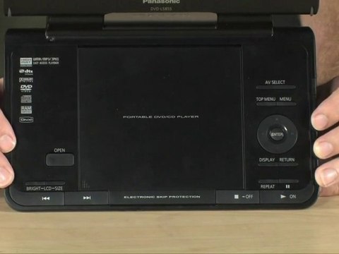 Panasonic DVDLS855 8.5 Widescreen Portable DVD Player