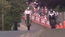 Isle of Man TT 2010 Superbike Race Prt1