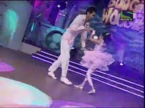 Boogie Woogie - 4th August 2010 - pt-2 @ FILMYSHOWS.NET