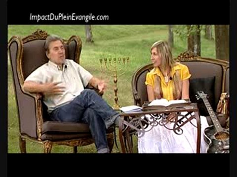 Claude et Julia PAYAN-Le rôle de la louange