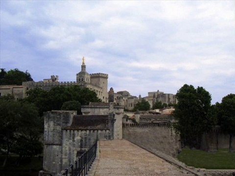 Mireille Mathieu Sur le pont d'Avignon (2006)