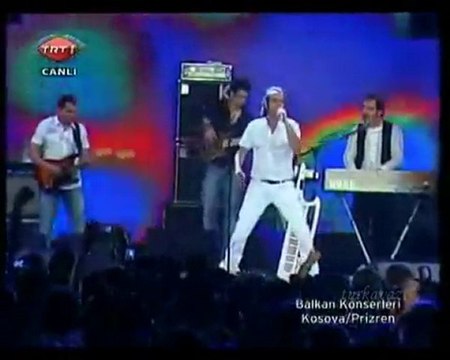 2 KIRAÇ concert Kosova Prizren Balkan express TRT