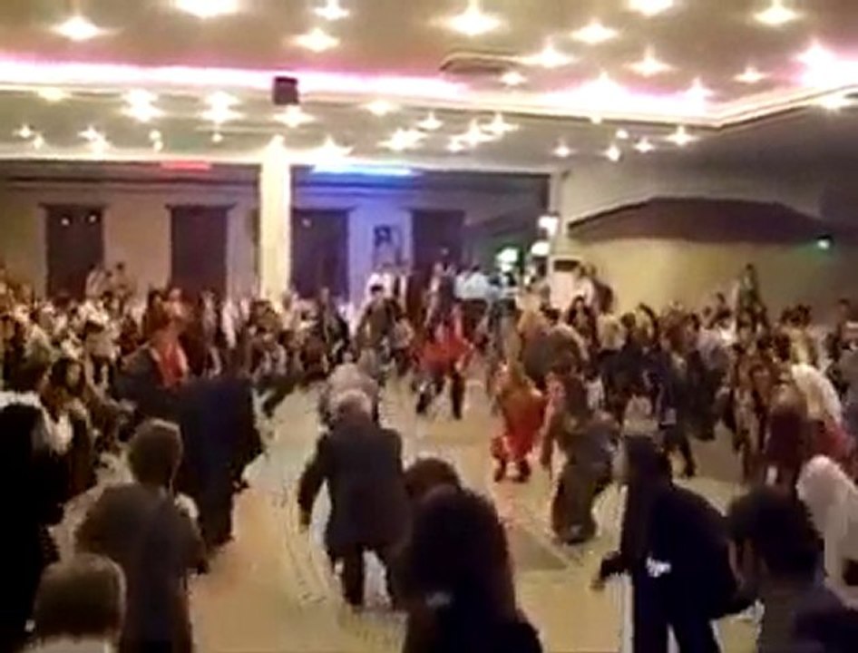 kadınıda efe erkeğide..