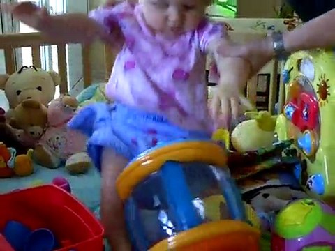 Je joue dans mon parc 2.AVI