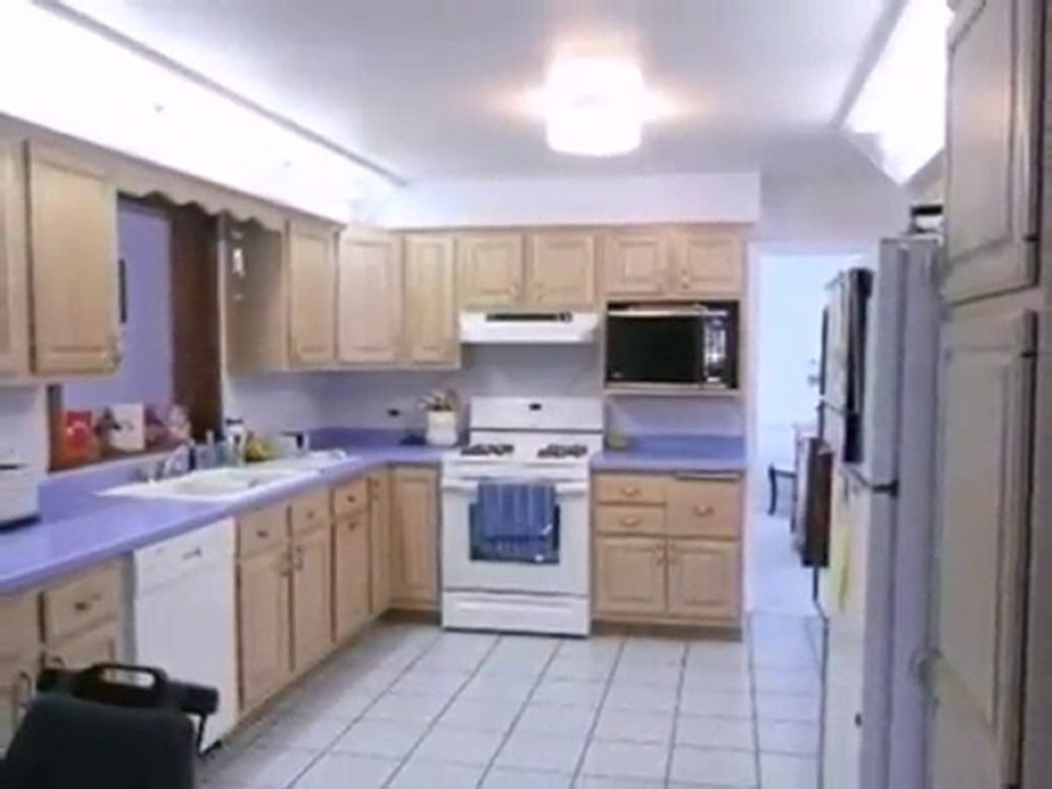 Homes for Sale - 1145 W Ivy Ln - Kankakee, IL 60901 - Coldwe