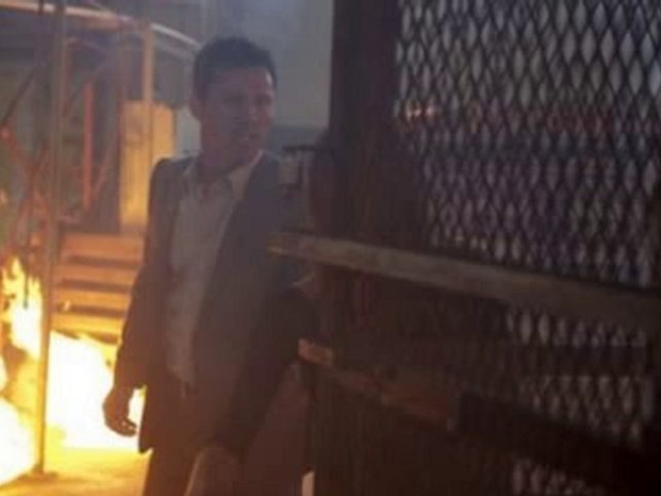 Burn Notice  season 4 episode 9   Center of the Storm