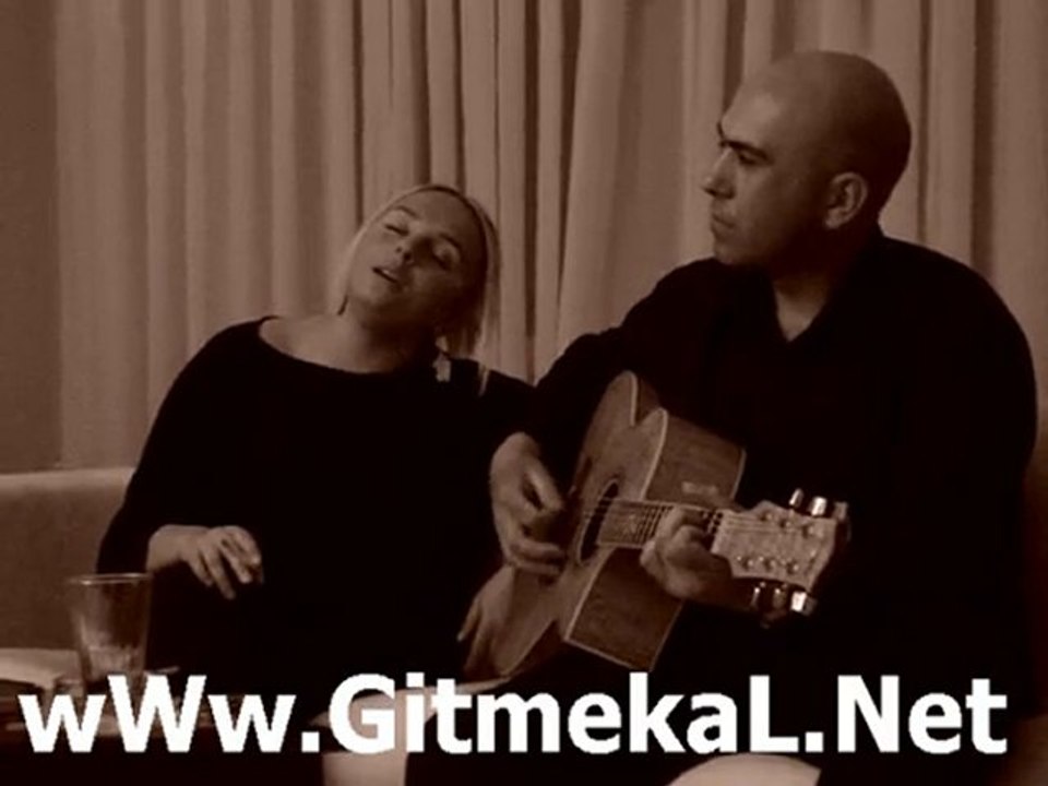 Ceren AYHAN - AŞK LAFTAN ANLAMAZ Kİ