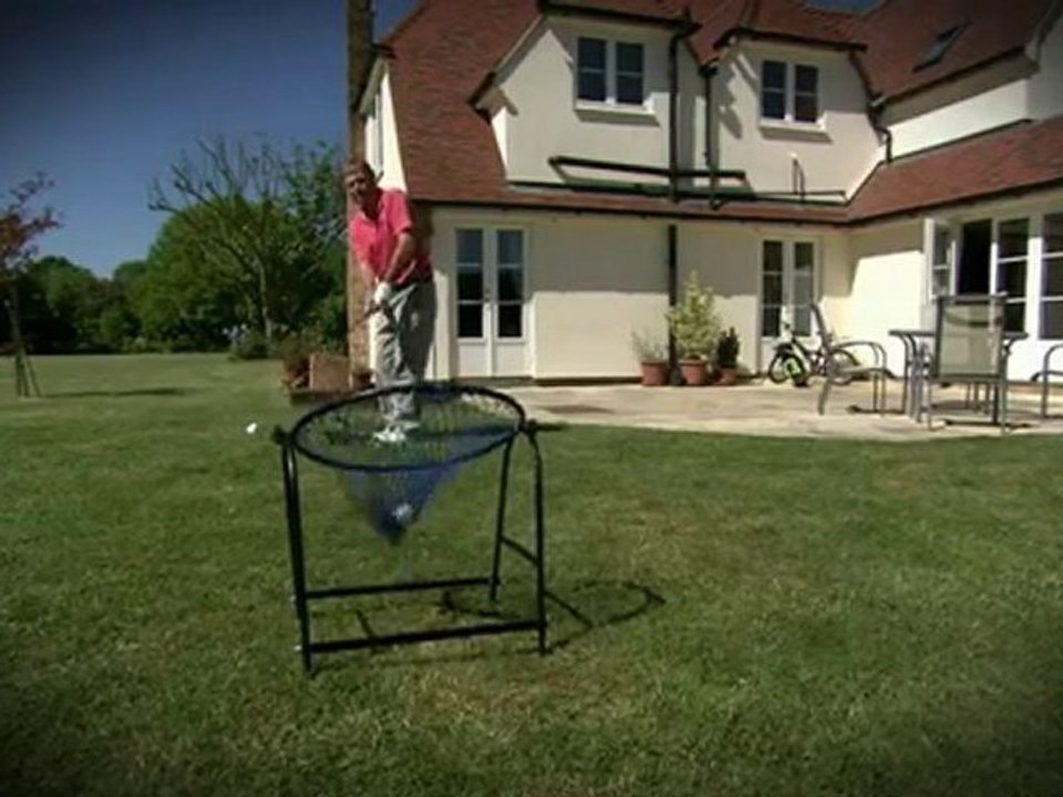 T2Hole Golf Training Aid