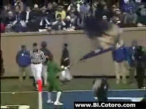 Cheerleader Gets Smacked