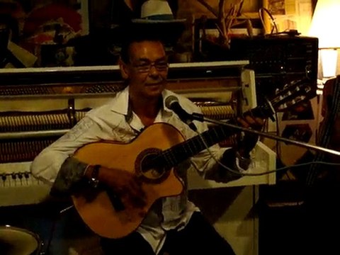 la montana CANUT REYES ( chez bob)