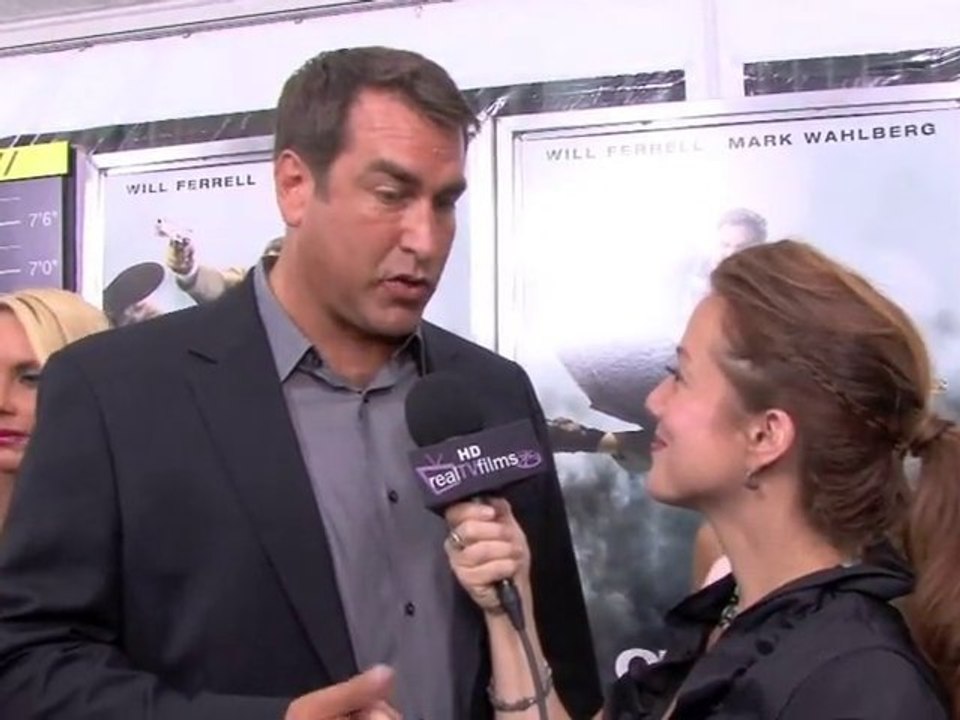 Rob Riggle, "The Other Guys" Film Premiere NYC, RealTVfilms