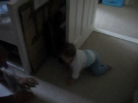 Zoé se déplace doucement mais surement !