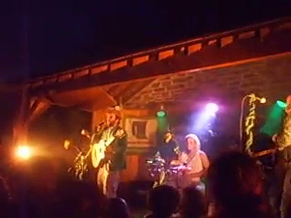 les décalés du bocage a pont d'ouilly