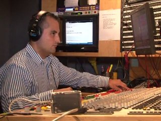 Students learn to play themselves at reality TV school