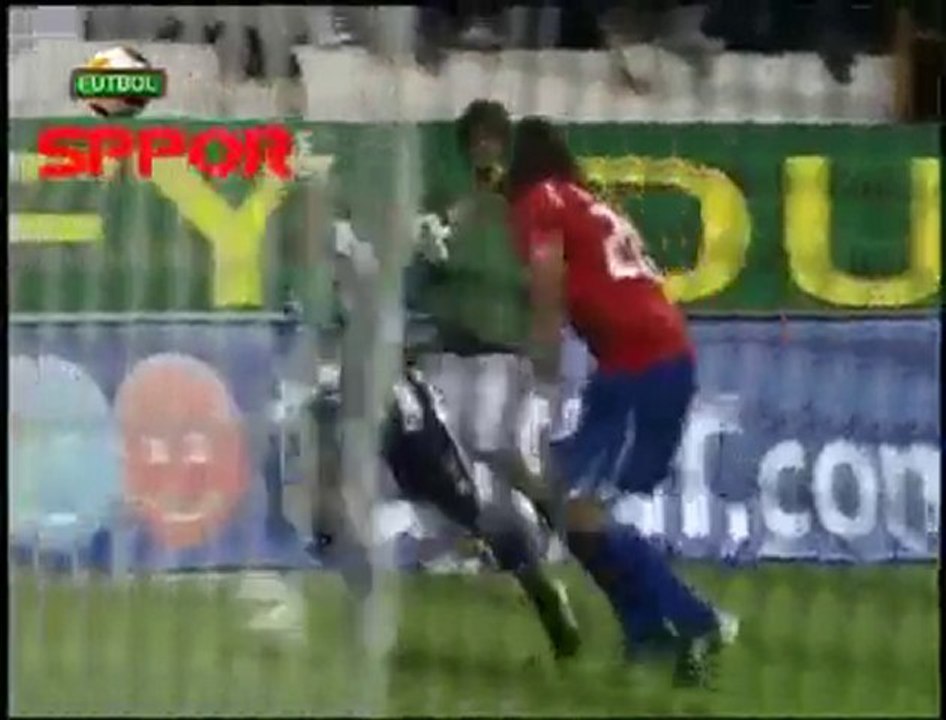 Beşiktaş - Viktoria Plzen | Gol : DELGADO