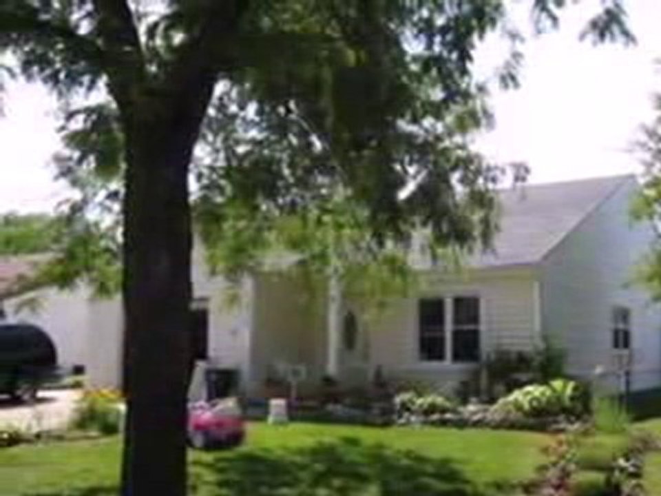 Homes for Sale - 30W040 Galbreath Dr - Warrenville, IL 60555