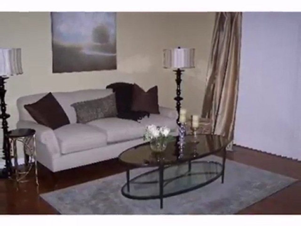 Homes for Sale - 114 Clubhouse Ln # B2 - Oswego, IL 60543 -