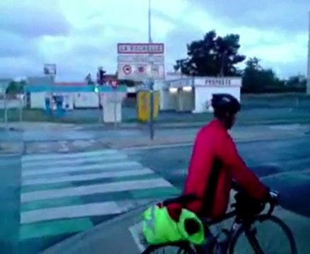 mont saint michel la rochelle a velo par le vince