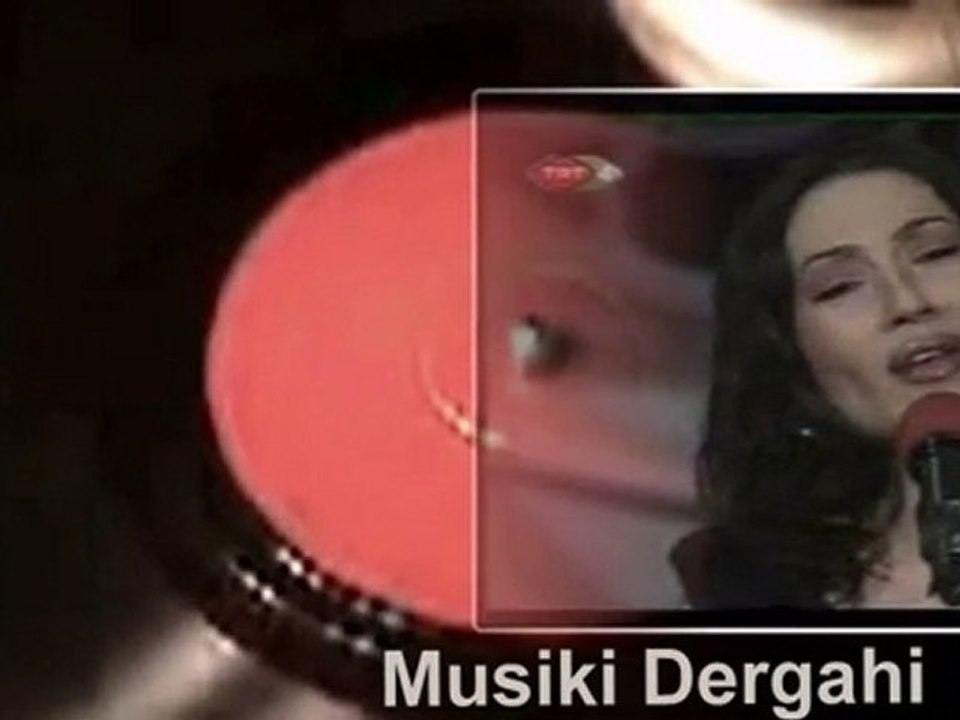 Aslı PAKALINLAR-  Saklayıp Kalb-i Mukedderde Seni - ( Musıki Dergahı)