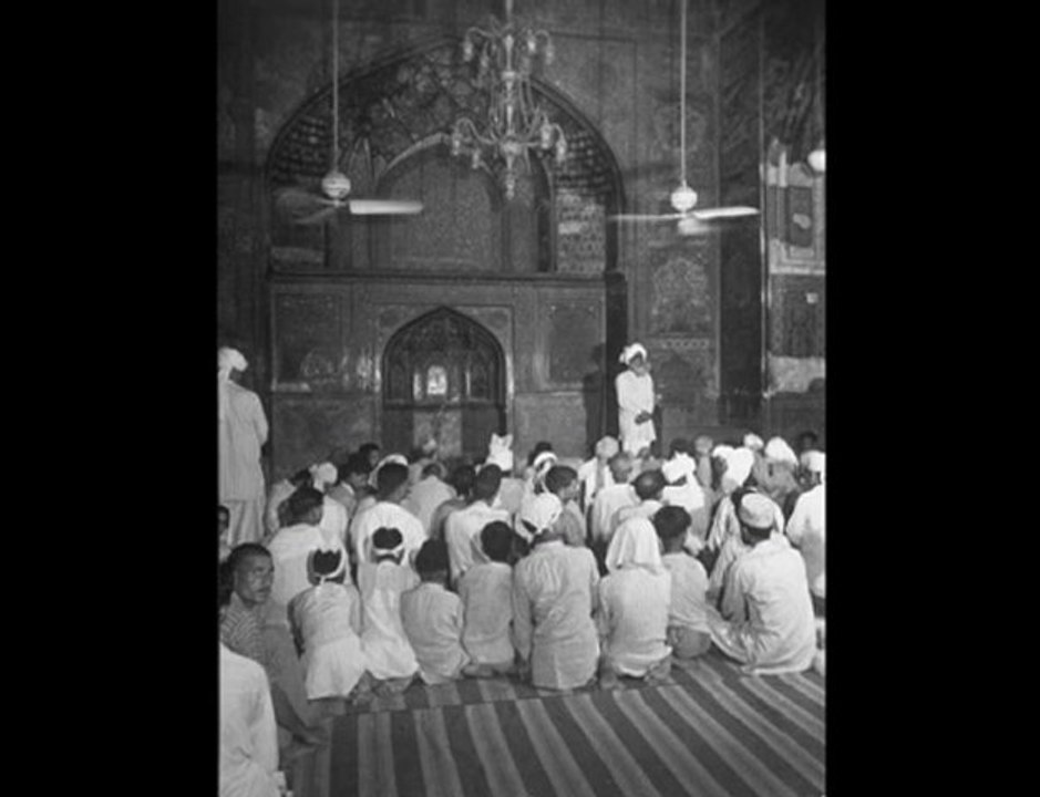 عليكم بالجماعة وإياكم والفرقة - islam