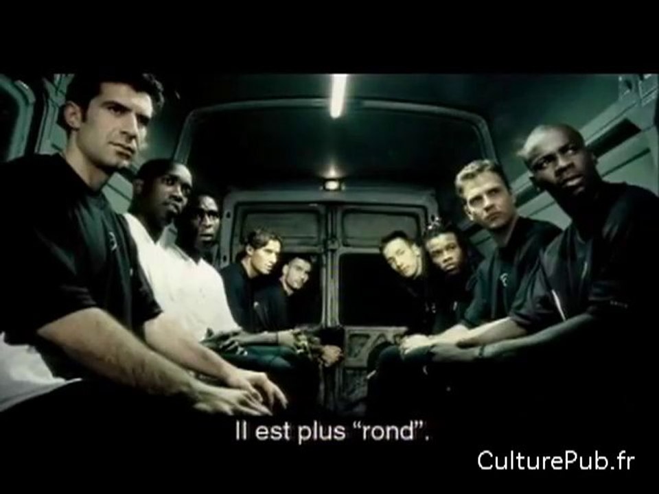 Pub Nike avec Figo, Guardiola, Thuram, De Boer, Davids.