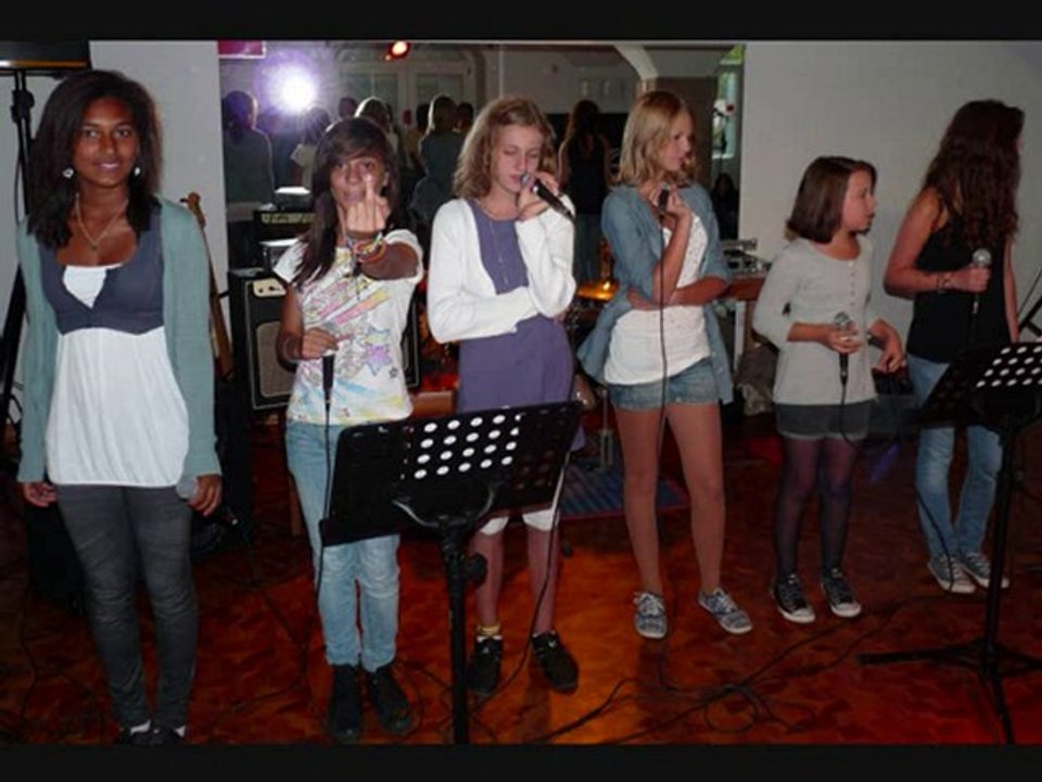 RoseS: 'RockTheDancefloor'