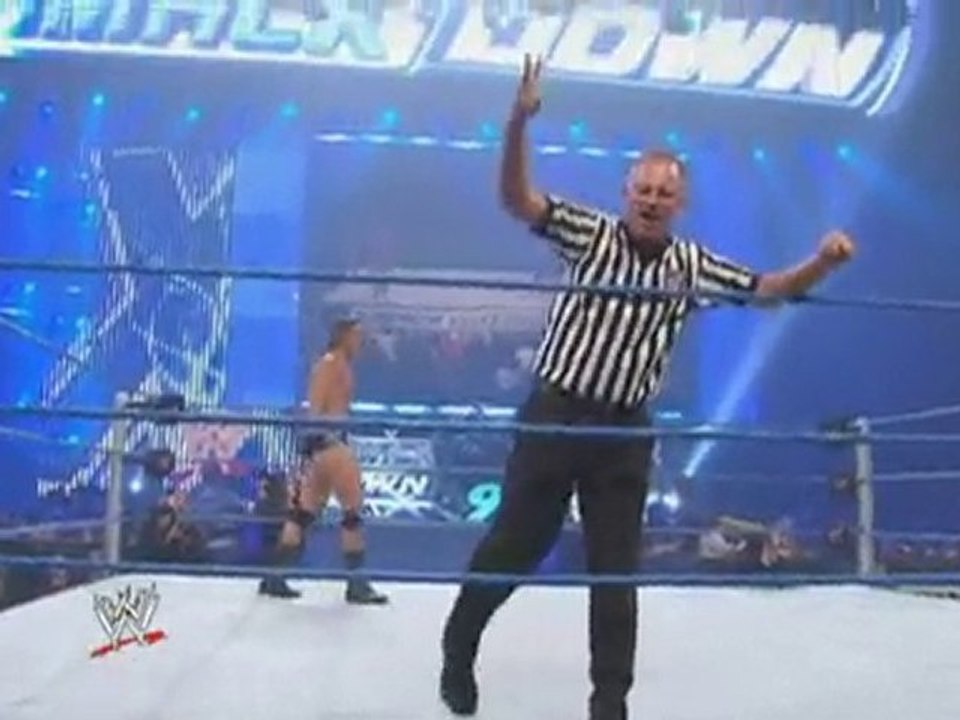 Мистерио: "Ти си заключил брат си, Кейн"