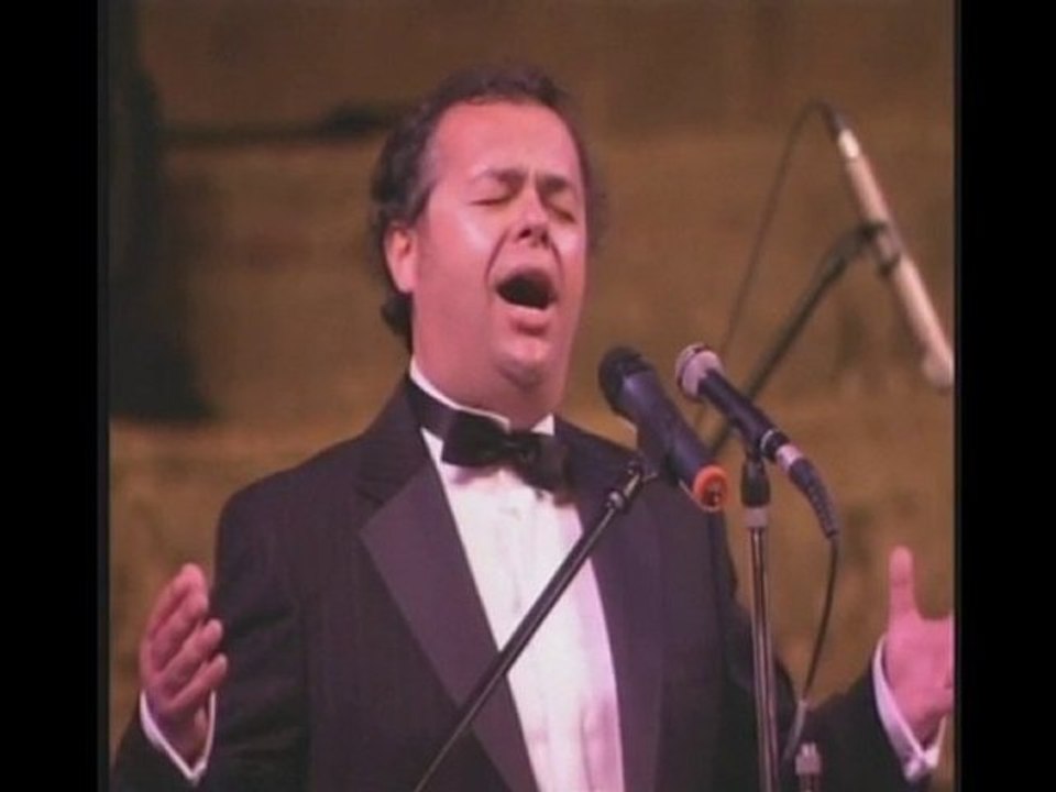 Dr. zafer mutlu - Yalgızam  Aya İrini Canlı Performans