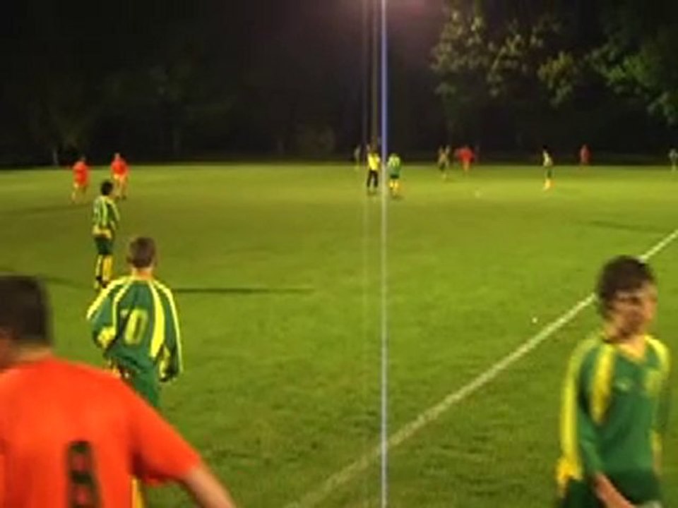 FOOT 2010 - JEUNES VS VETERANS