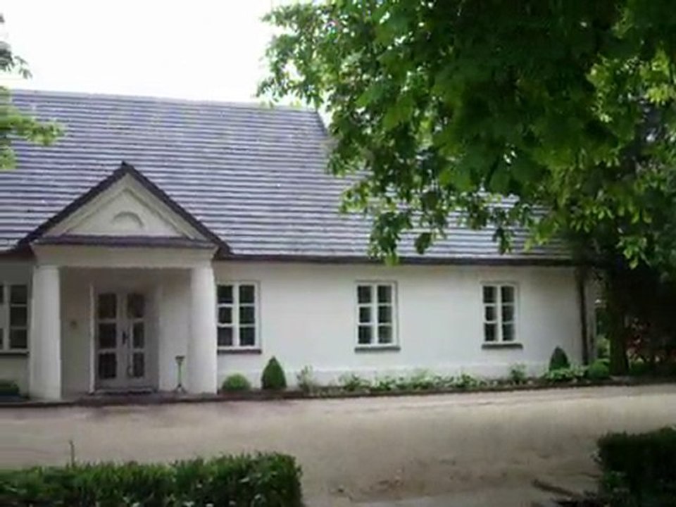 Zelazowa Wola - Maison natale de Chopin, extérieur 2