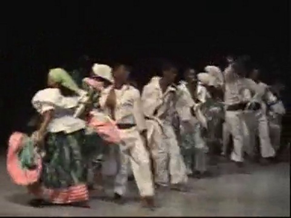 tradition haïtienne, groupe  Danza del caribe