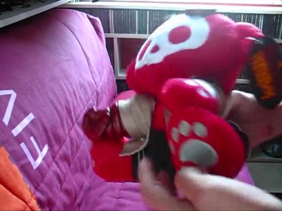 Skelanimalz Hellboy SDCC '10 Exclusive