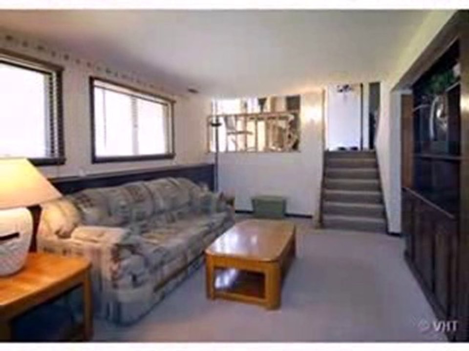 Homes for Sale - 30W180 Concord Ct - Warrenville, IL 60555 -