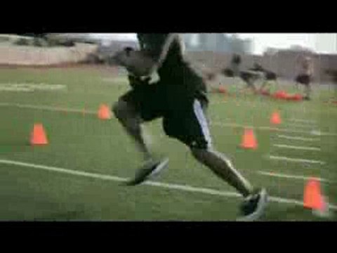 adidas :30 'miCoach says' ad: Reggie Bush, Derrick Rose