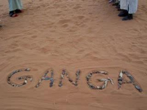 enfants (kids) gnaoua desert 1